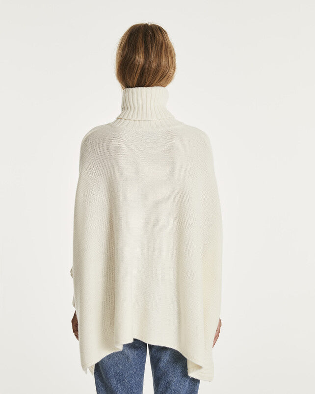 Kujten Ciara Oversized Cashmere Poncho With Collar