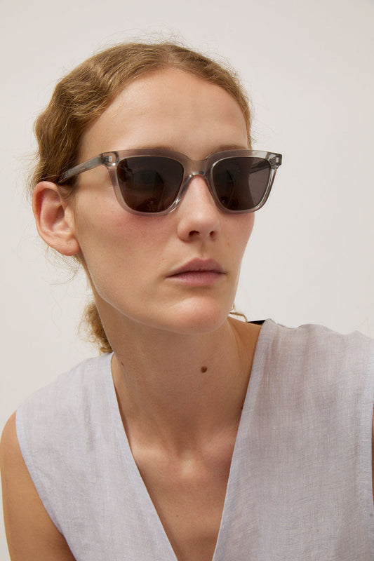 Monokel Robotnik Sunglasses in Grey