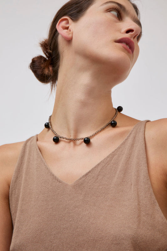 Mussels and Muscles Dew Necklace in Smoky Quartz and Onyx