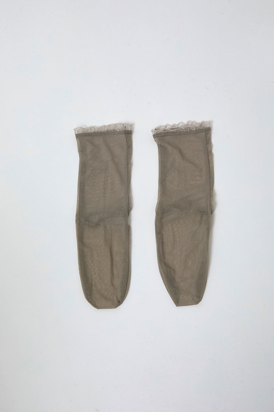 Simone Wild Mesh Frill Ankle Socks in Fango