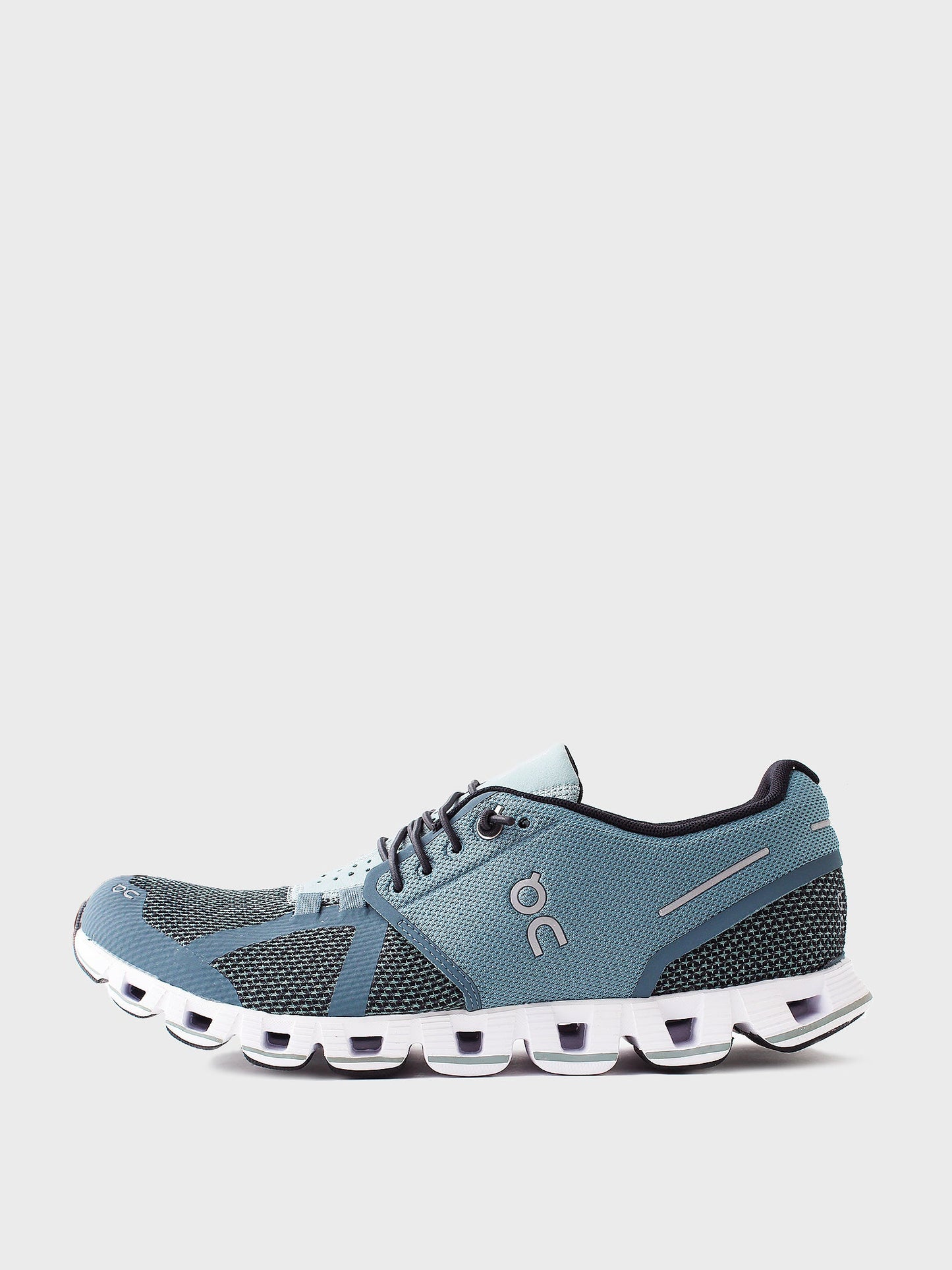 ON Women's Cloud Running Shoe