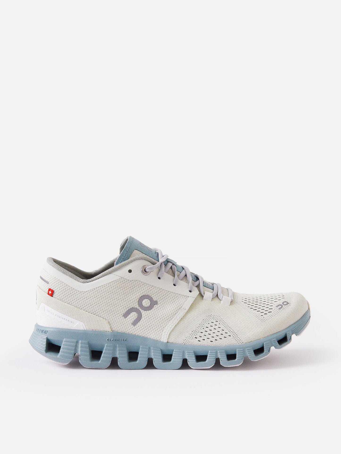 ON Womens Cloud X Running Shoe