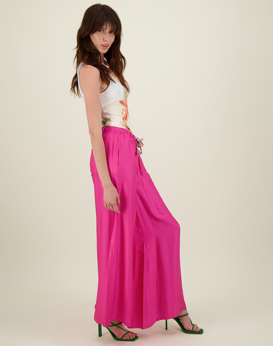 Me 369 Annie Pant