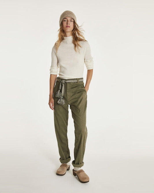 Kujten Bobi Turtle Neck Cashmere Sweater