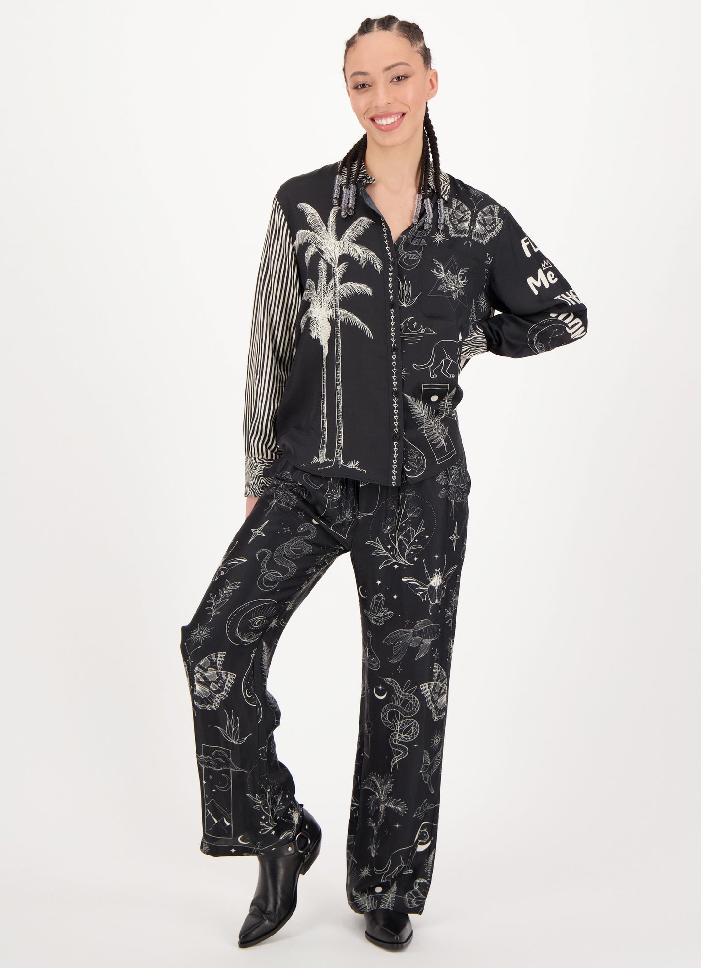 Me369 Isabel Black Magic Shirt