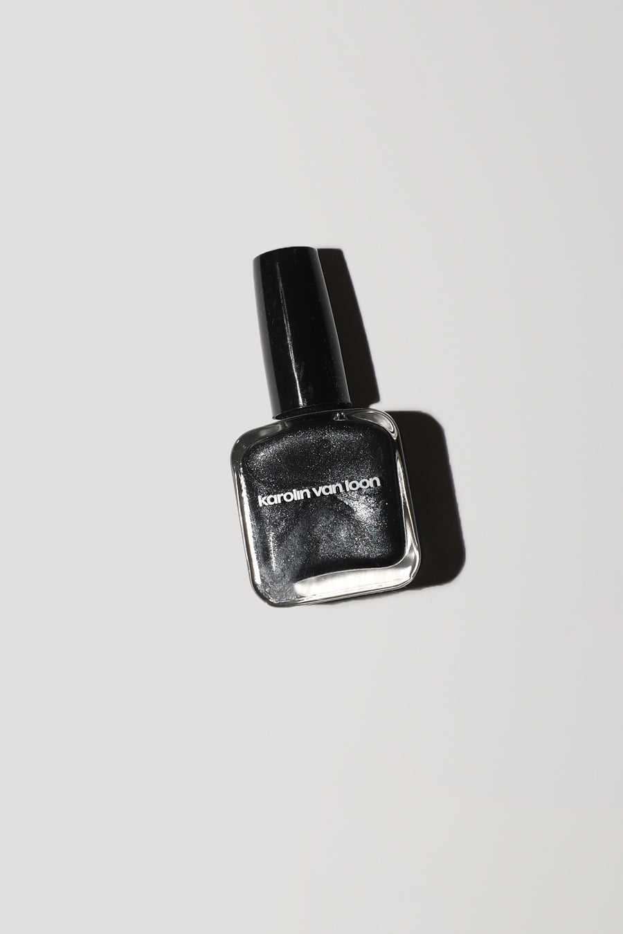 Karolin Van Loon Nail Polish in Ardoise Bleue