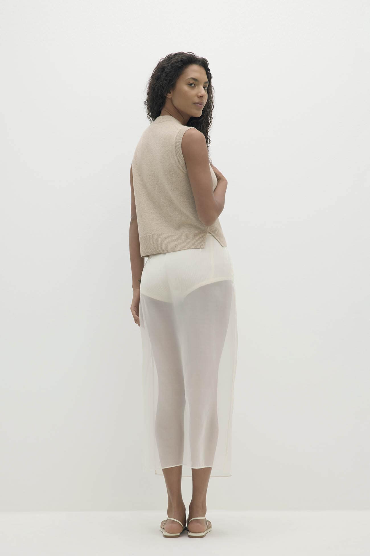 EMMALINE BUTTON-UP CASHMERE SWEATER VEST