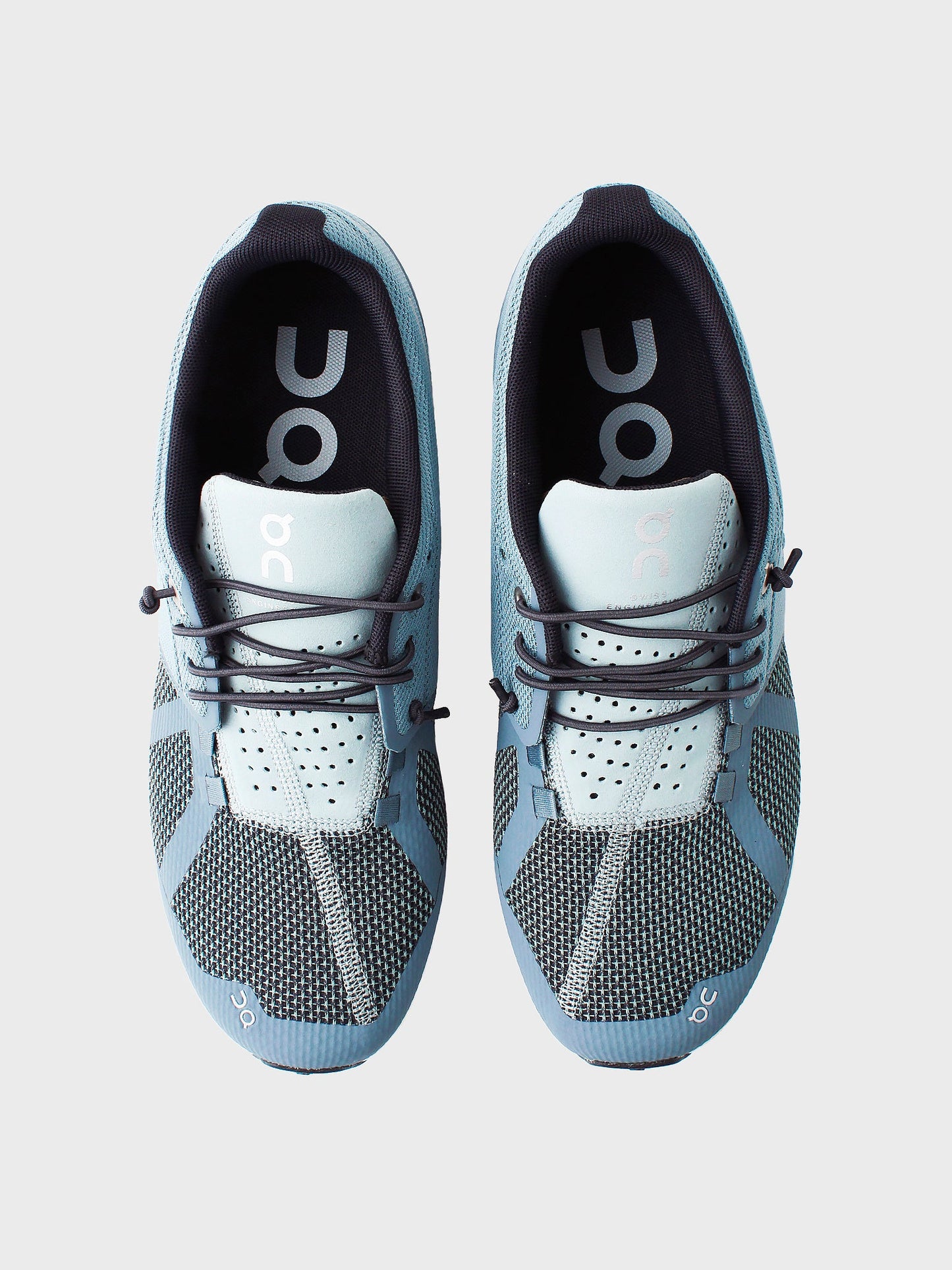 ON Women's Cloud Running Shoe